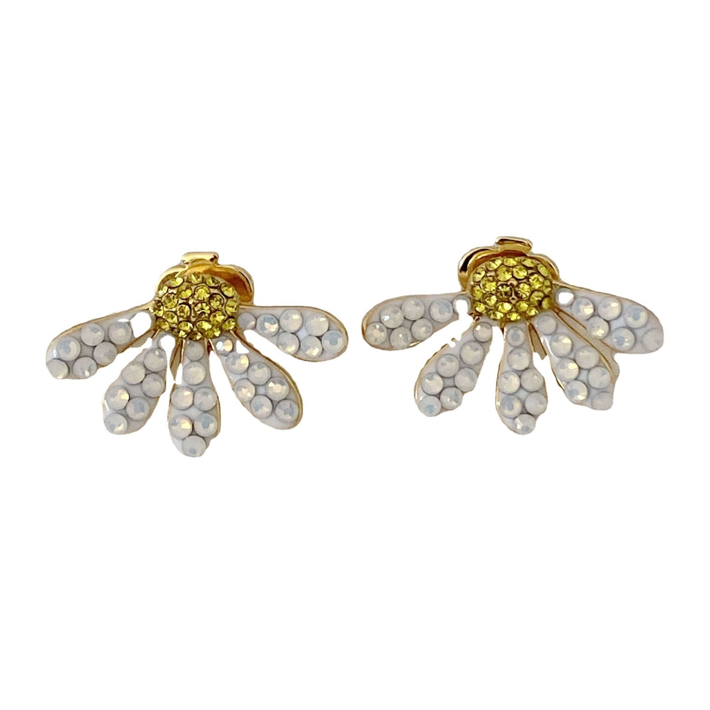 Cute Elegant Daisy Flower Earring Women Fashion Ears Jewelry Accessories Copper Gold Plated